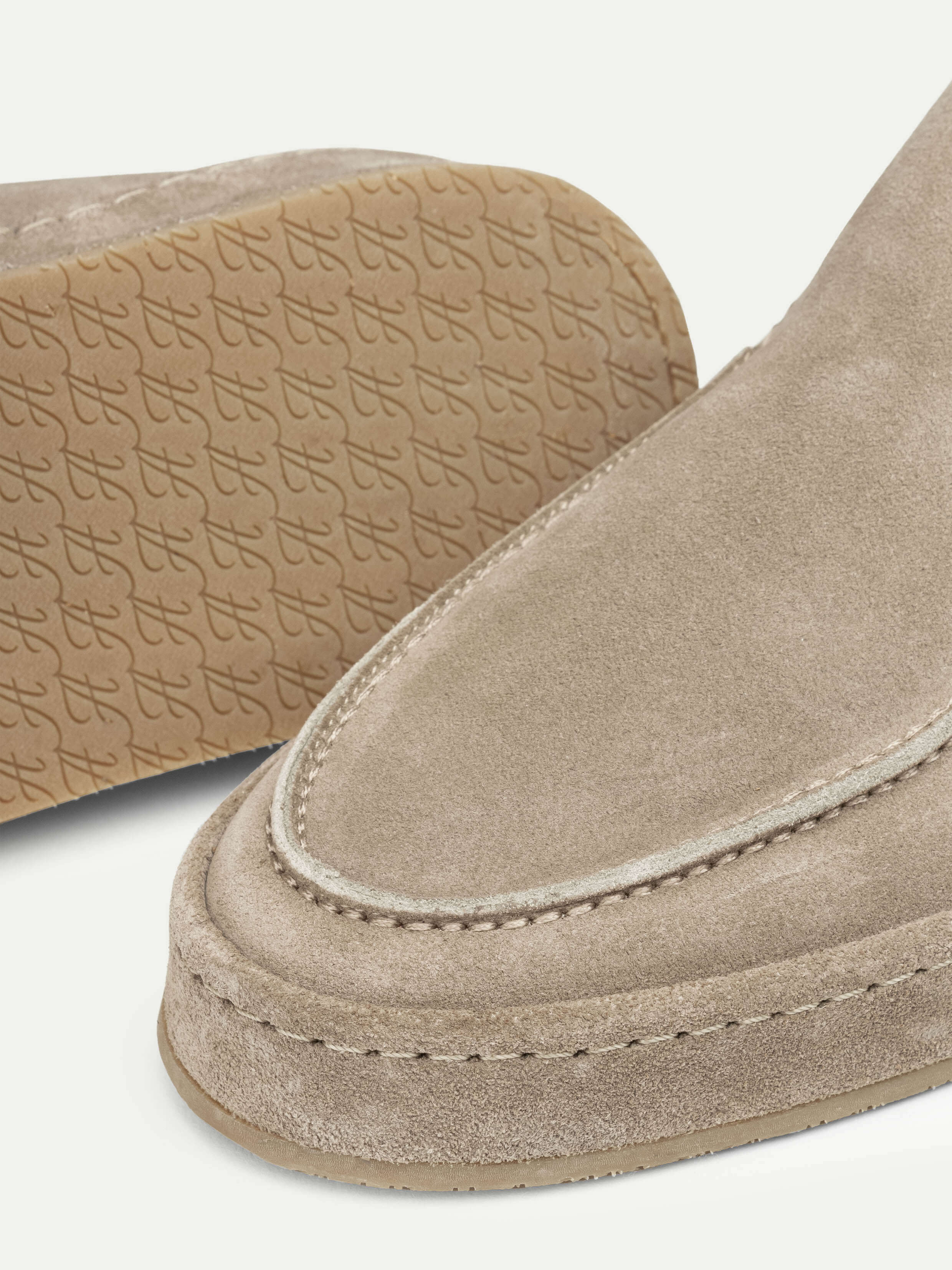 Light Grey Voyager City Loafer – Positano Life